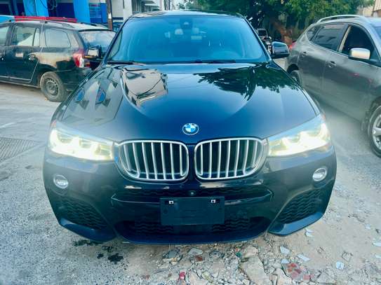 BMW x4 image 1