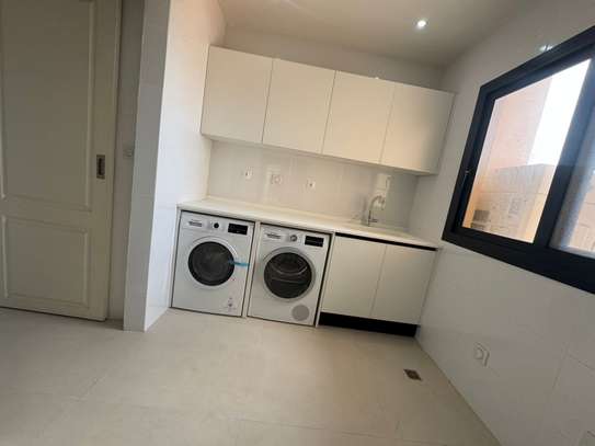 Appartement à vendre àux plateau à côté de Poulmane image 5