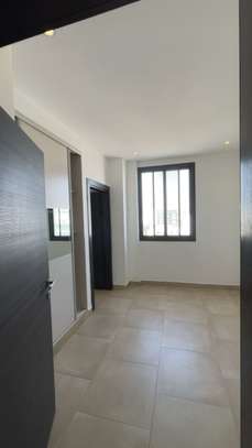 F4 EN DUPLEX VUE/MER A LOUER AUX ALMADIES image 6