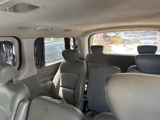 Hyundai Starex 2014 image 8