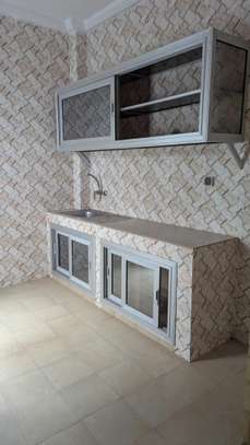 Aloue un grand apartuman de 3chambrsalon image 11