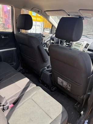 Toyota Corolla verso image 3