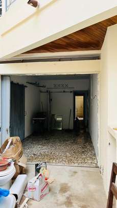 A louer - Villa R+2 Hann Mariste - 8 chambres, image 10
