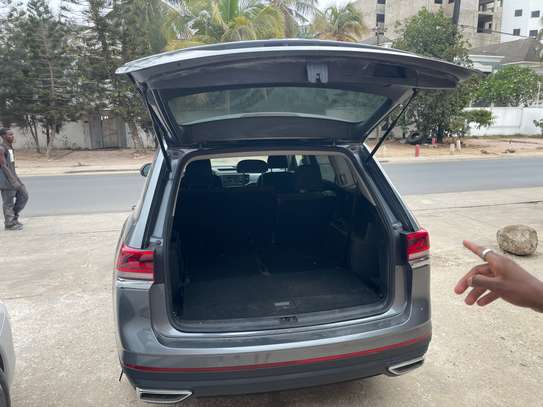 Volkswagen Atlas image 10