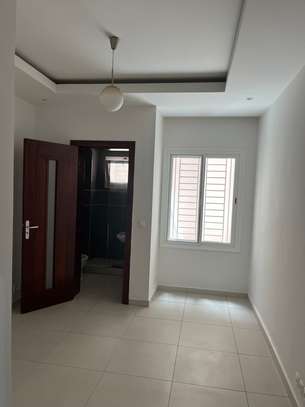 Appartement F4 au RDC à Mermoz image 4
