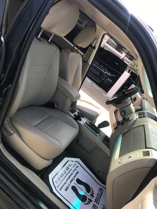 FORD ESCAPE 4x4 image 9