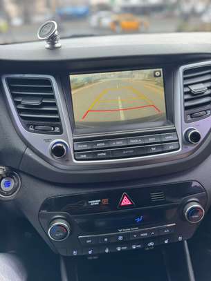 Hyundai Tucson 2018 image 2