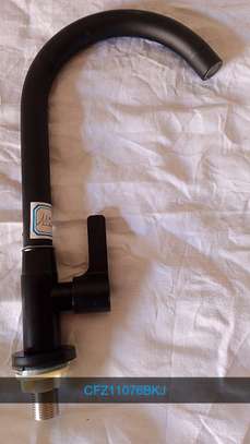 Robinet douchette flexible noir mat métal robuste image 3