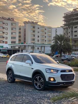 Chevrolet captiva image 3