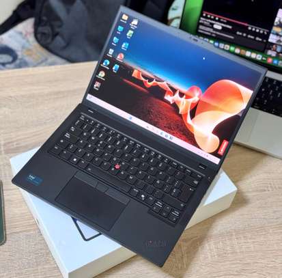 Lenevo Thinkpad T14 Gen 5 Ultra 5 image 3