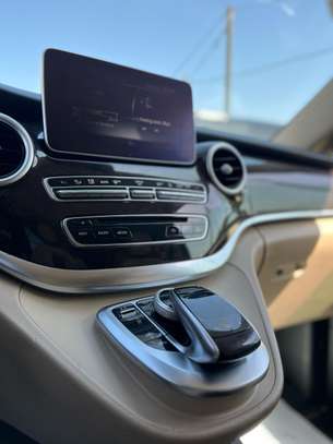 mercedes viano v250 BLUETEC image 7
