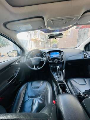Ford Focus Titanium 2018 image 9