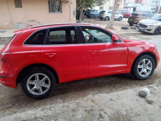 Audi Q5 2011 image 2