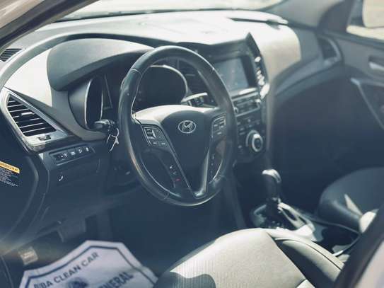 Hyundai Santafé  sport 2.0 année 2017 image 6