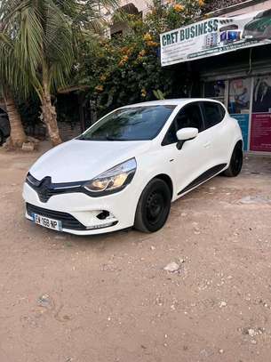 Clio 4 image 2