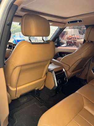Range Rover vogue 2024 image 8
