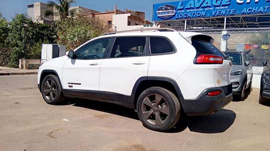 2016JEEP CHEROKEE 75TH ANNIVERSARY image 4