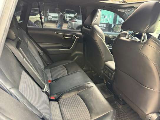 Toyota Rav4 2021 image 10