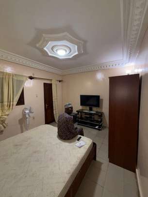 UNE CHAMBRE DJIA MEUBLE image 3