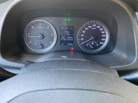 Hyundai Tucson année 2016 FULL OPTION image 9