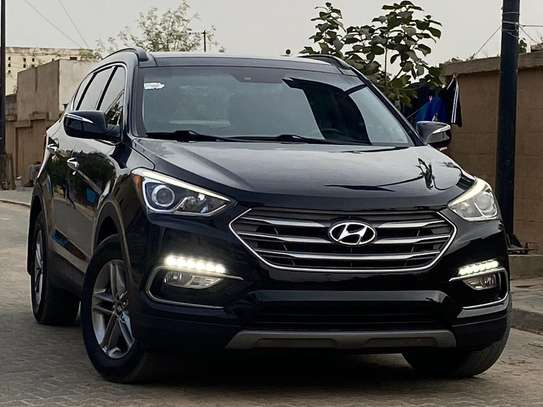 Hyundai Santafe Limited 2017 image 13