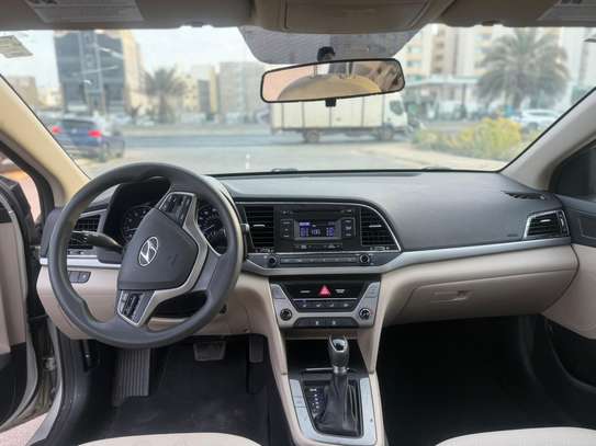 LOCATION HYUNDAI ELANTRA 2017 image 6