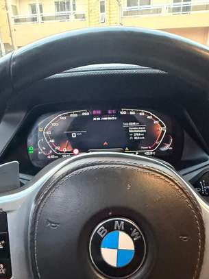 BMW X6 M50i 2022 image 10