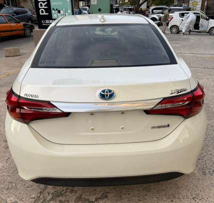 Toyota Corolla Hybride 2018 image 15
