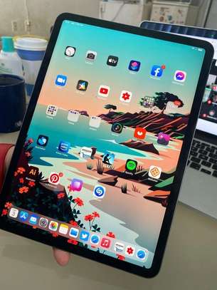 Apple iPad Pro 2022 image 4