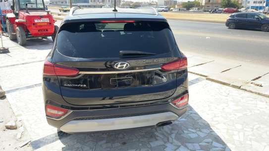 Hyundai Santafe 2019 image 10