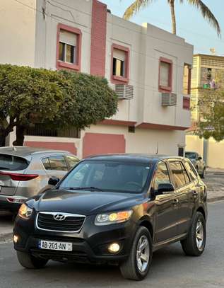 Hyundai image 2