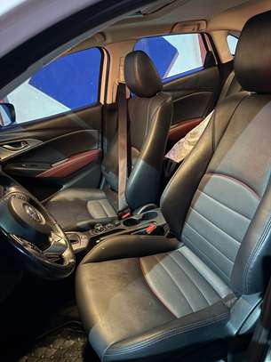 Mazda CX-3 GT image 3
