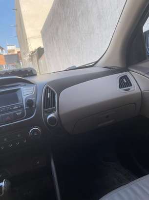Hyundai Tucson image 3