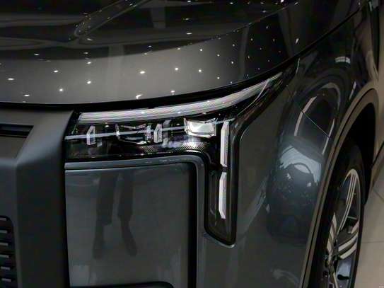 ROX 01  SUV premium 6 ou 7 places essence+élec autonomie XL image 3