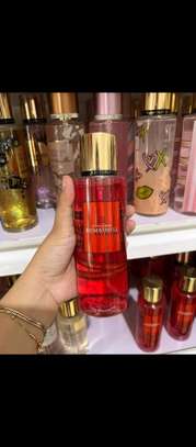 Brumes Victoria Secret (fragrance) image 7
