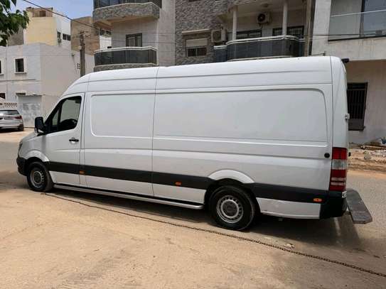 Hassan automobile image 7