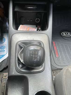 Kia forte image 2