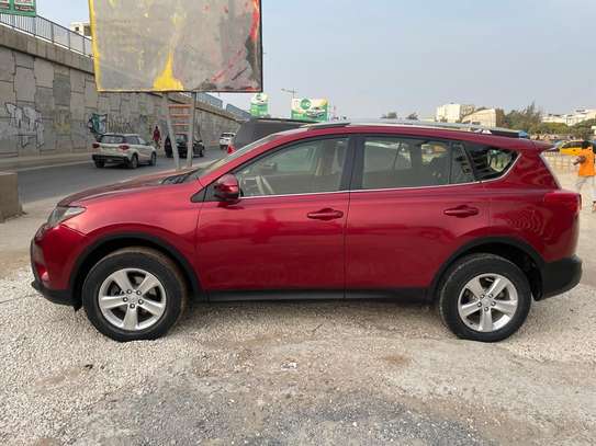 Toyota Rav 4 2015 image 9
