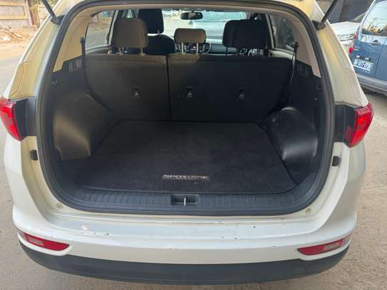 Kia image 4