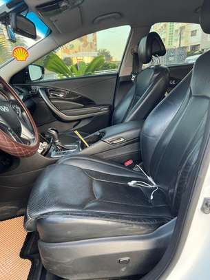 HYUNDAI GRANDEUR 2015 VERSION HG-300 image 11