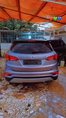 Hyundai SANTAFE 2016 image 8