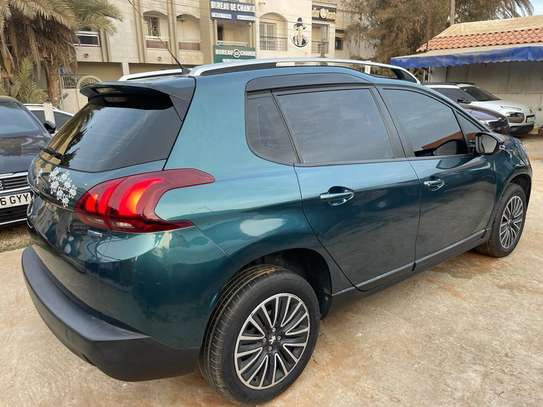 Peugeot 2008 année 2017 image 1