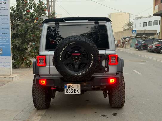 Jeep image 6