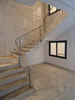 listing-6347795 image 3