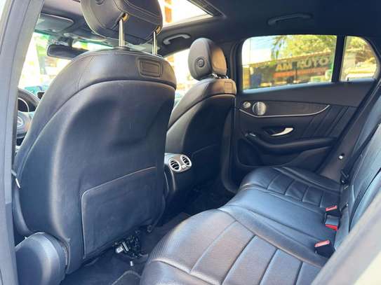 Mercedes GLC 300 2018 image 9