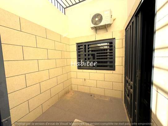Appartement à louer aux almadies à la zone de recasement image 3