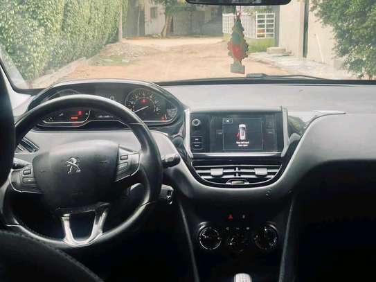 PEUGEOT 2008 2015 image 2