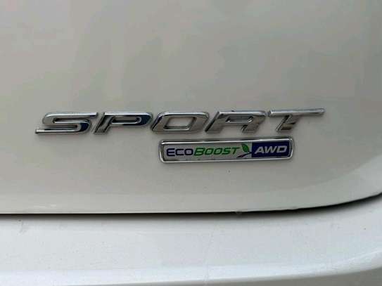 Ford Edge image 8