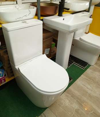 Chaise anglaise et Lavabo image 7