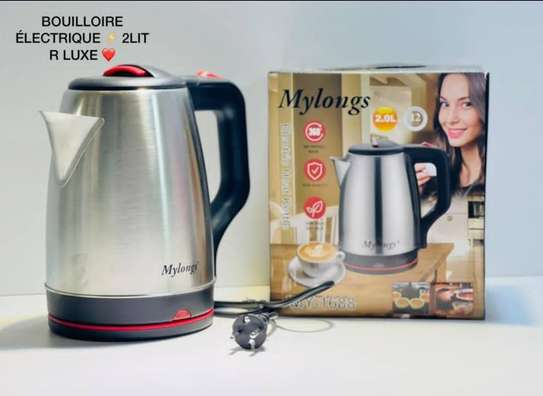 Bouilloire électrique 2 litres image 1